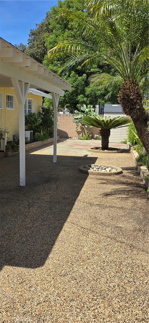 1922 Meriday Lane