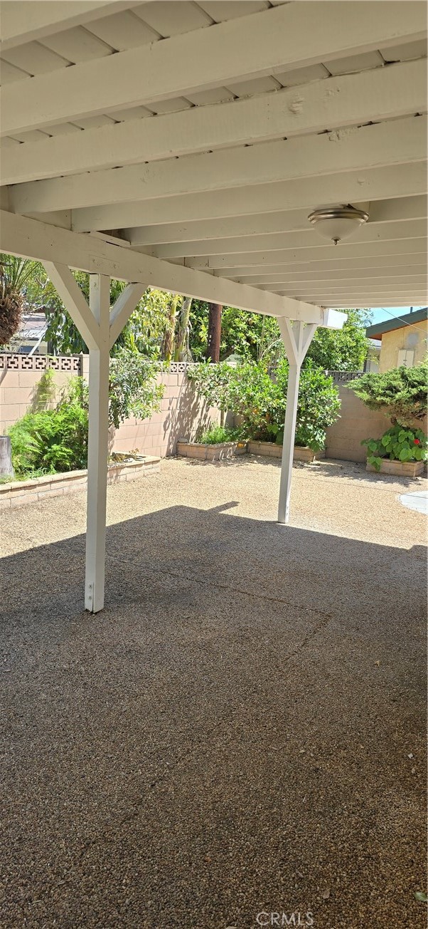 1922 Meriday Lane