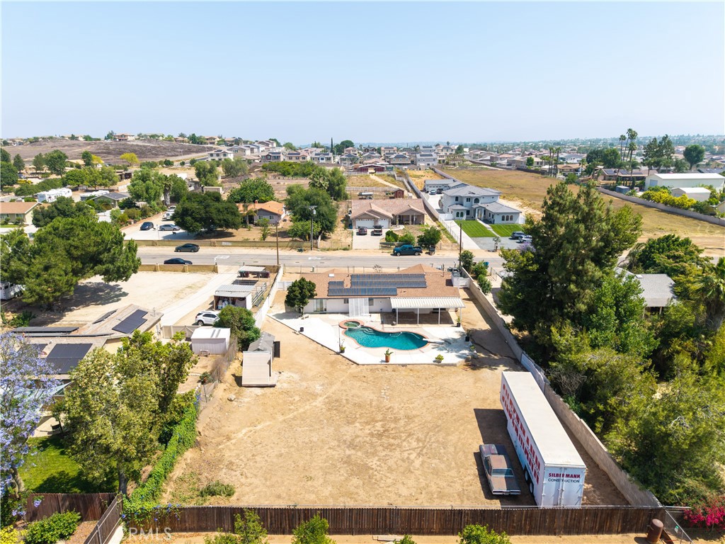 18825 Mariposa Avenue