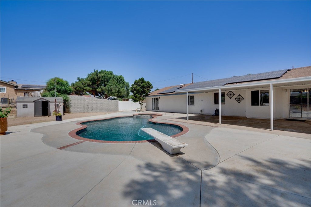 18825 Mariposa Avenue