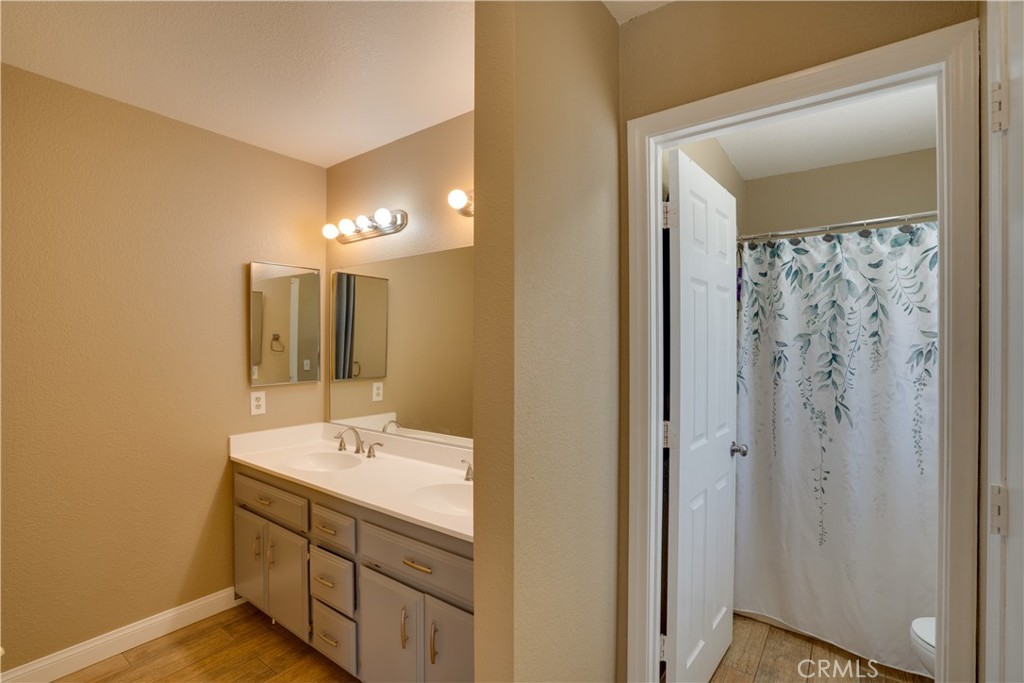 18825 Mariposa Avenue