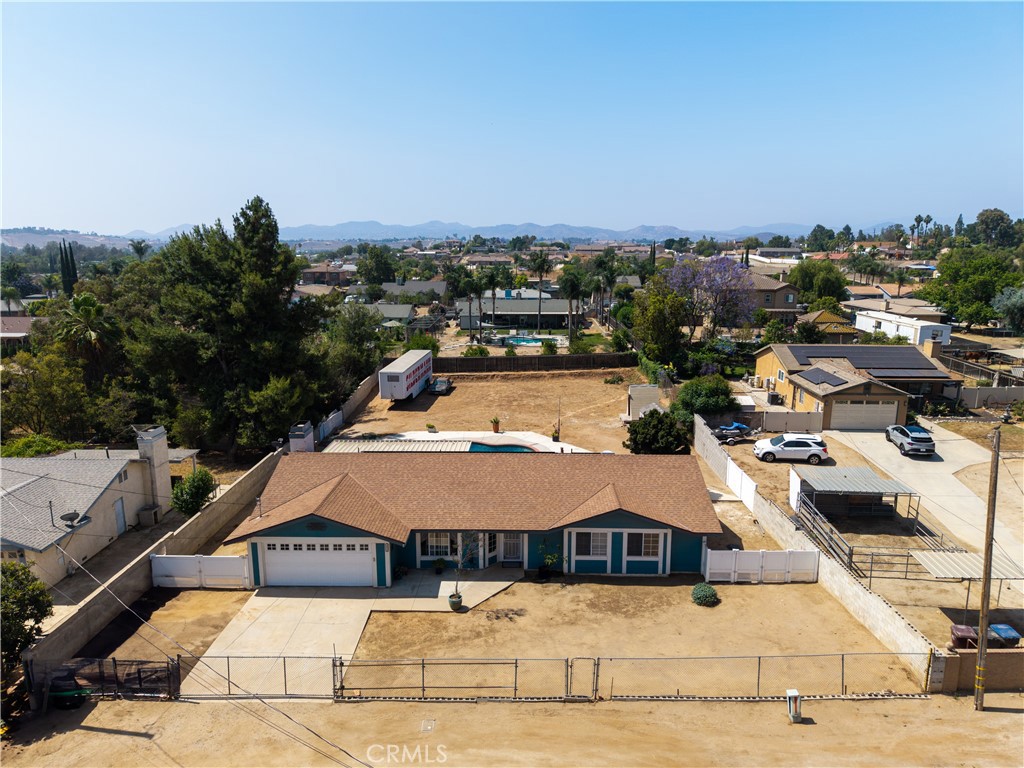 18825 Mariposa Avenue