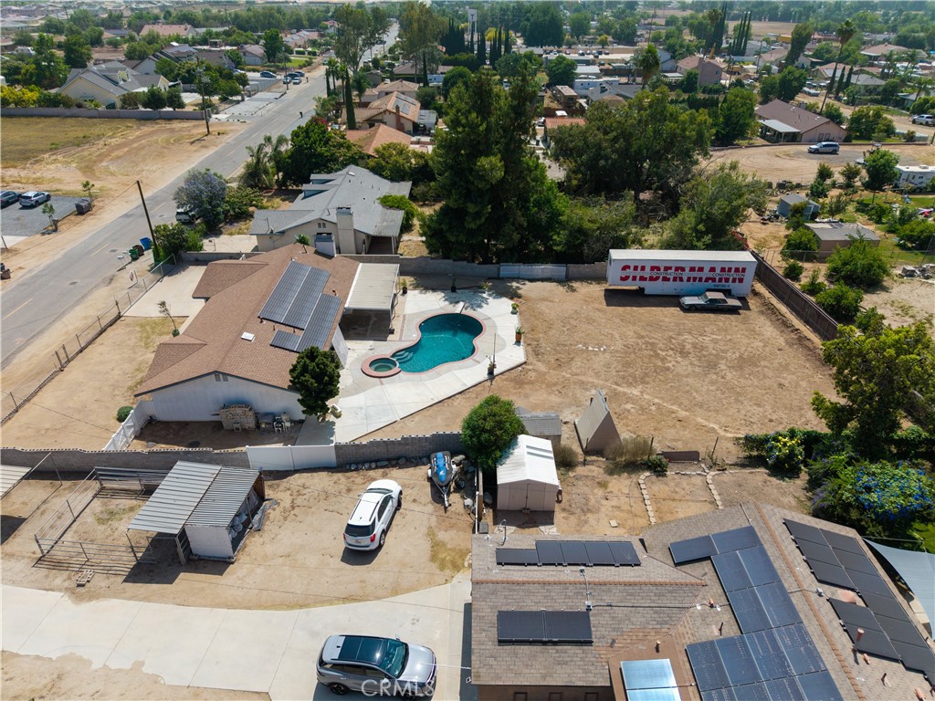 18825 Mariposa Avenue