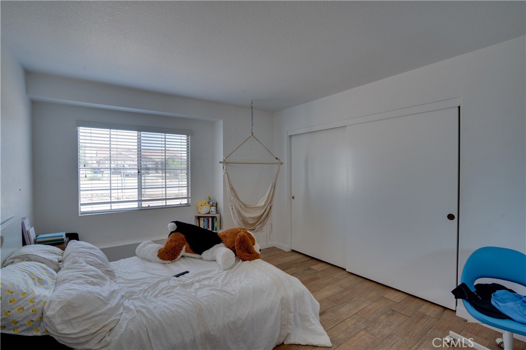 18825 Mariposa Avenue