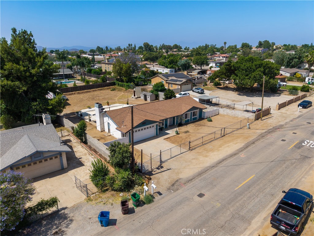 18825 Mariposa Avenue