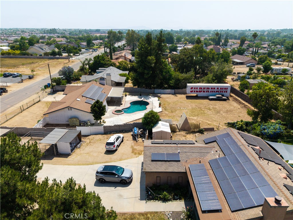 18825 Mariposa Avenue