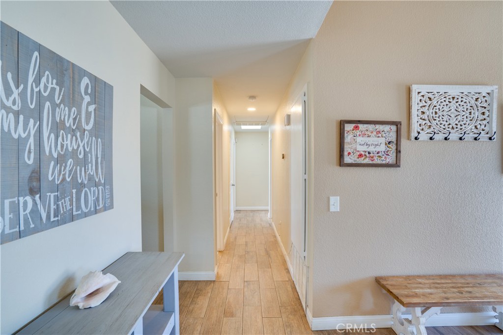 18825 Mariposa Avenue