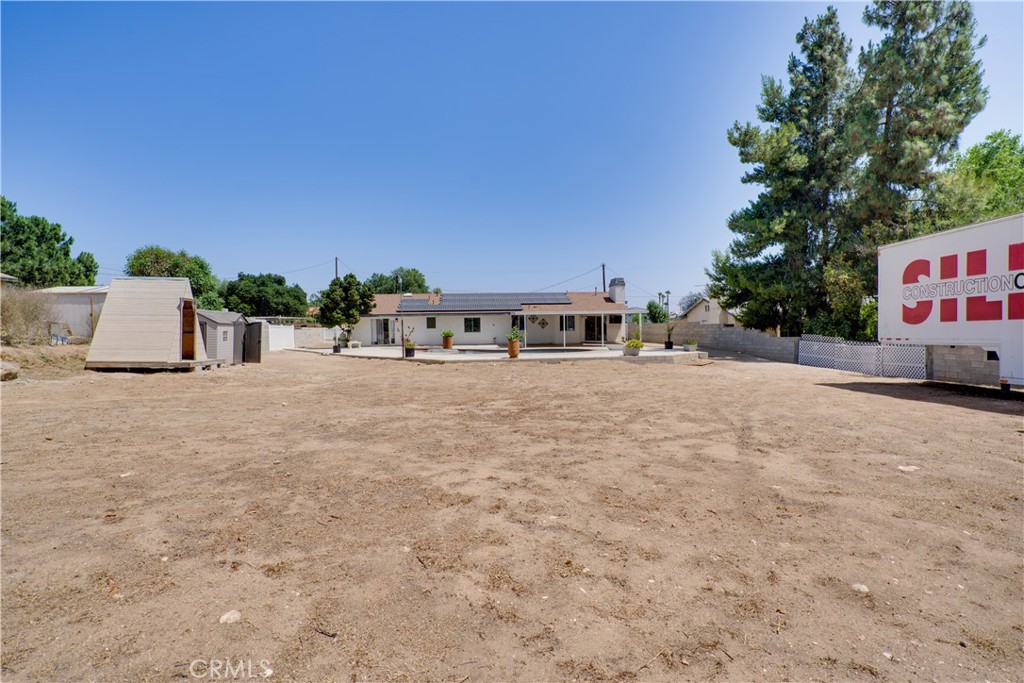 18825 Mariposa Avenue