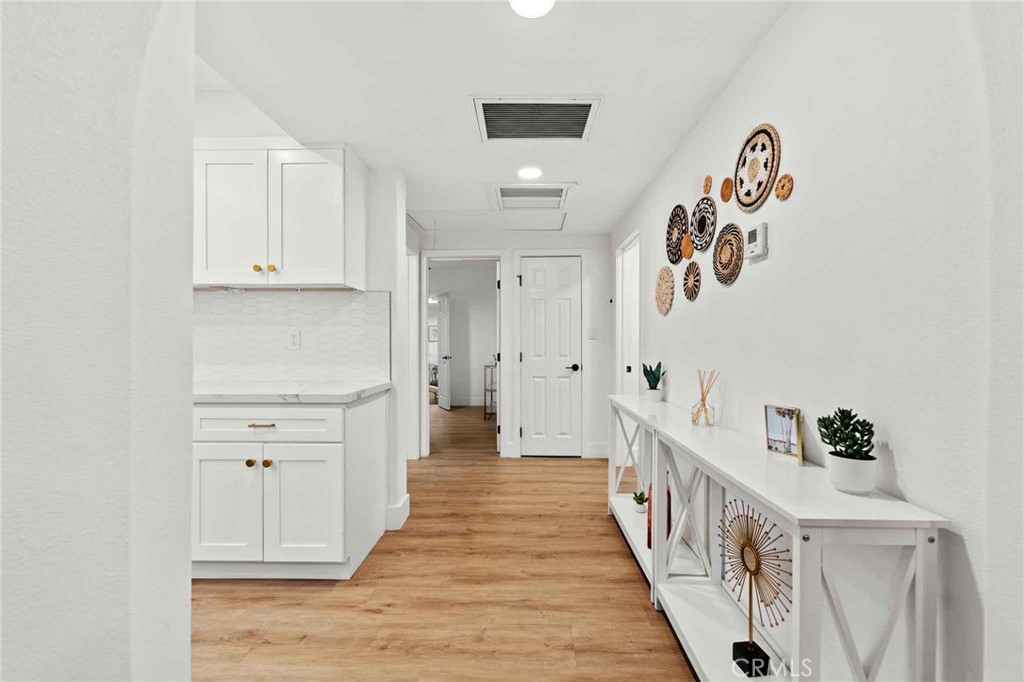 4351 E Calle De Carlos