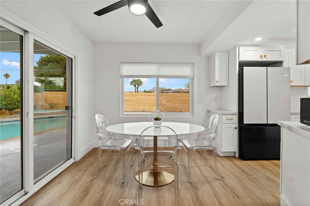 4351 E Calle De Carlos