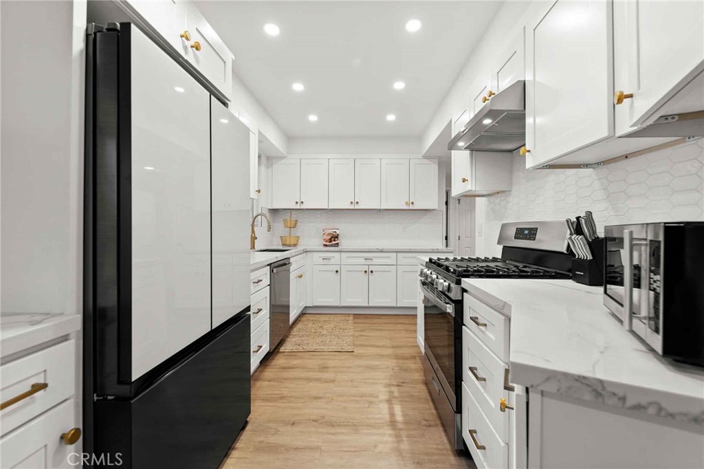 4351 E Calle De Carlos