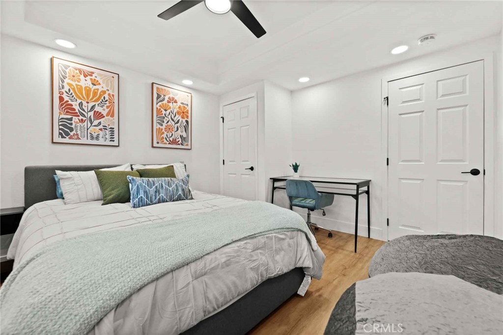 4351 E Calle De Carlos