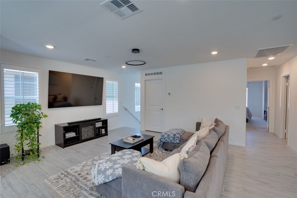 15147 Ridge Lane 5