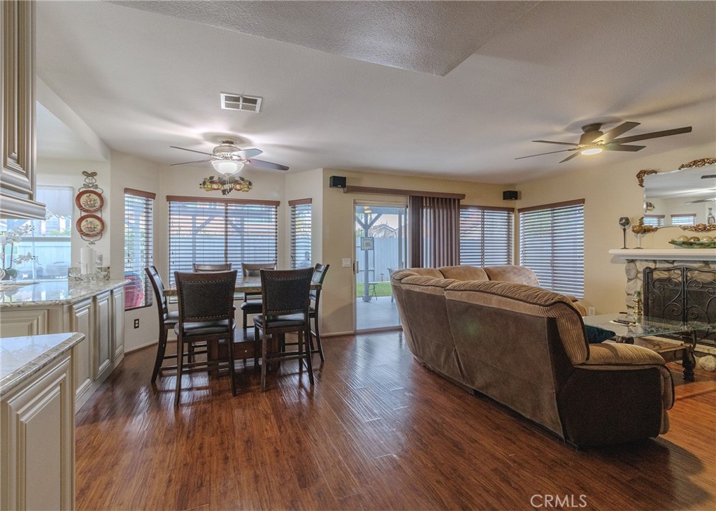 39672 Maple Leaf Court