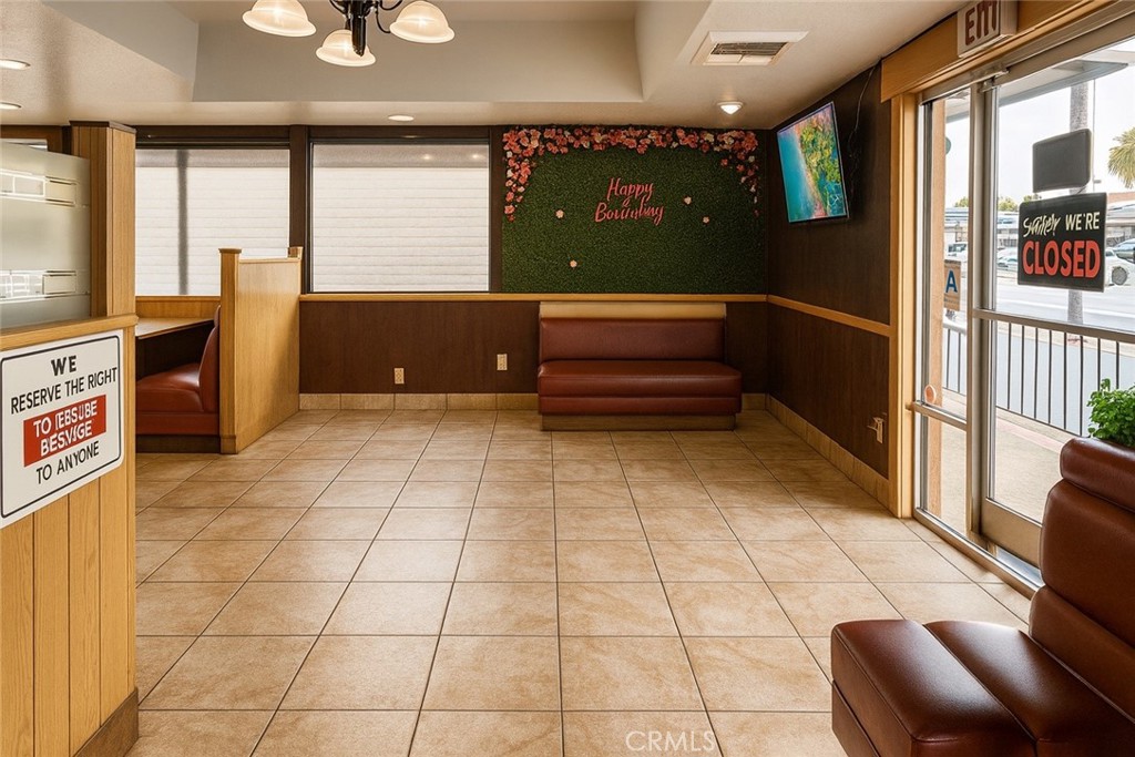 1380 E Florida Avenue