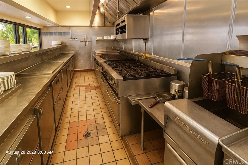 1380 E Florida Avenue