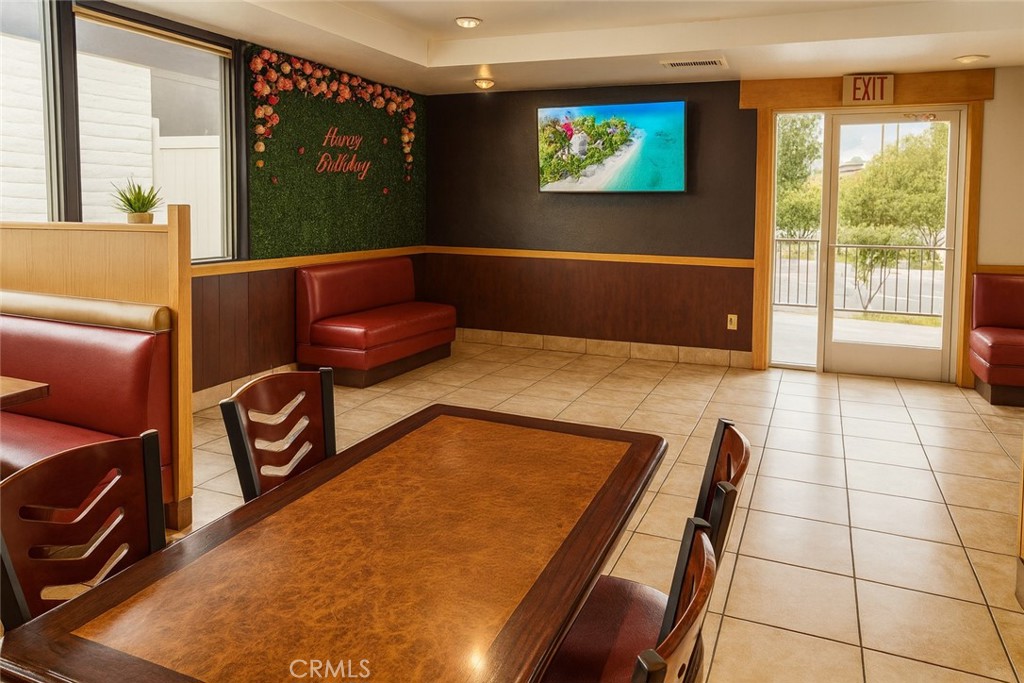 1380 E Florida Avenue