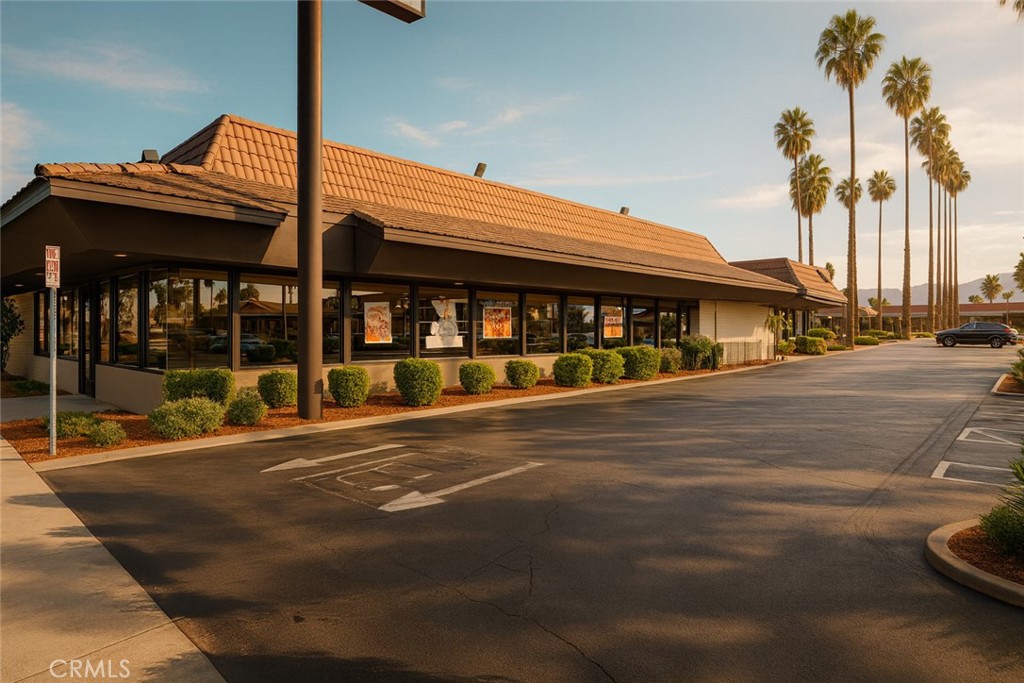 1380 E Florida Avenue