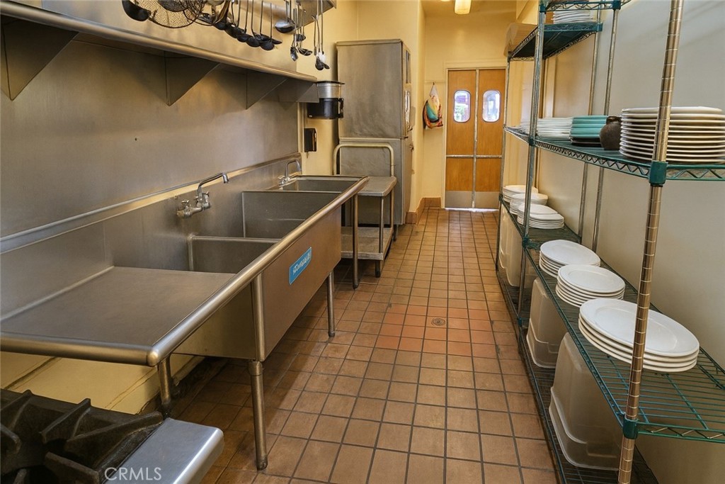 1380 E Florida Avenue