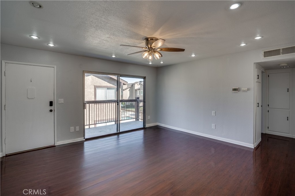 500 N Tustin Avenue 218