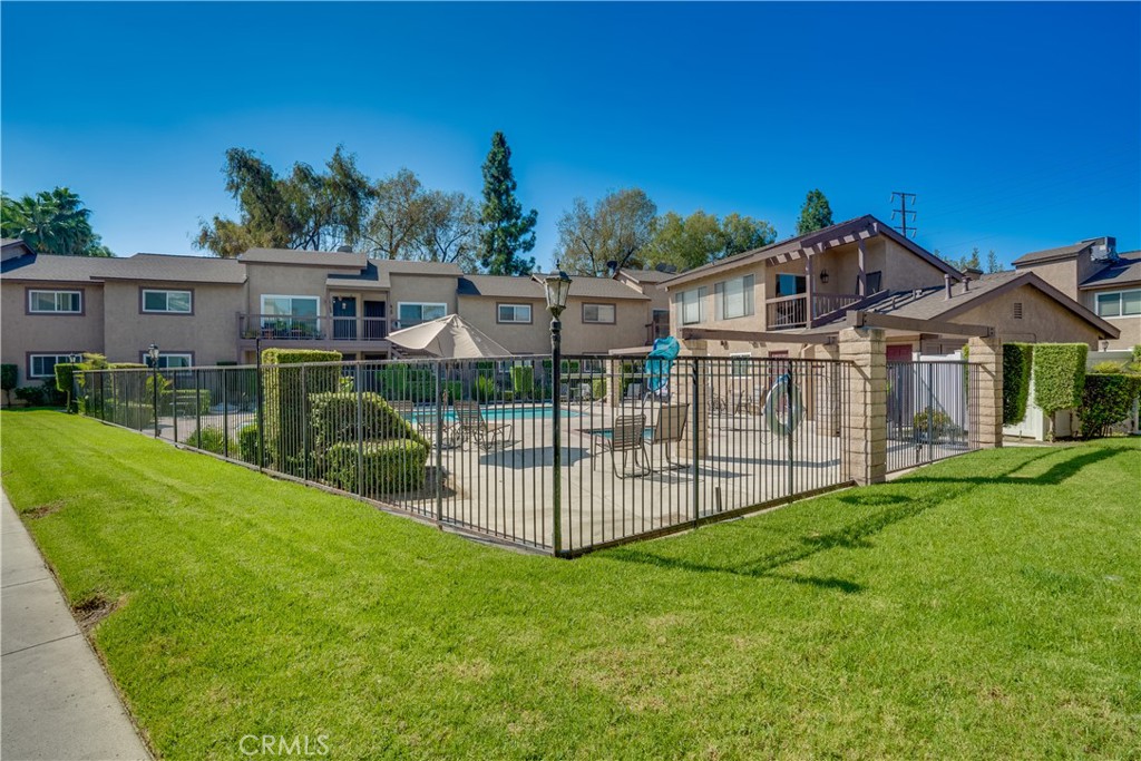 500 N Tustin Avenue 218