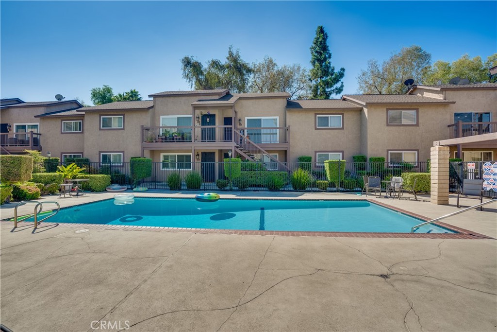 500 N Tustin Avenue 218