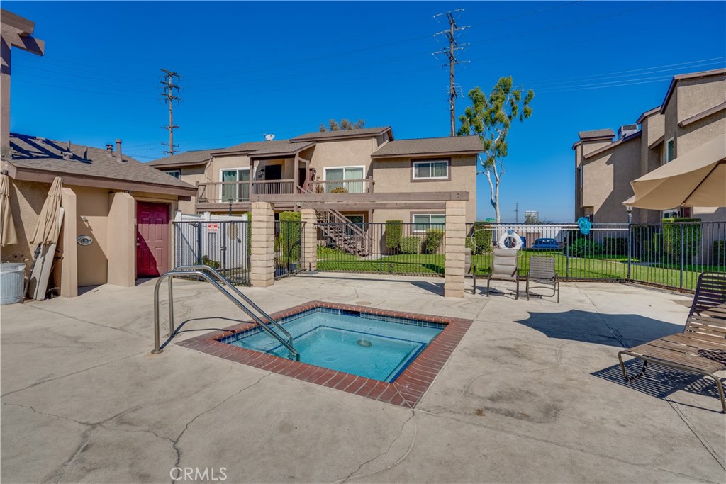 500 N Tustin Avenue 218