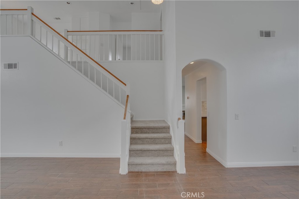 2173 Tehachapi Drive