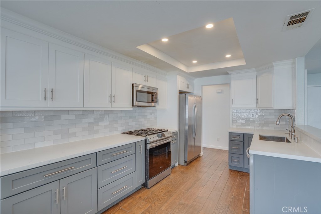 2173 Tehachapi Drive