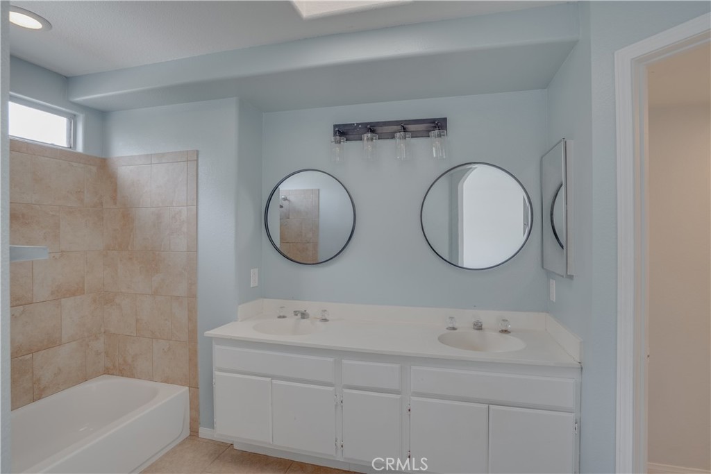 2173 Tehachapi Drive