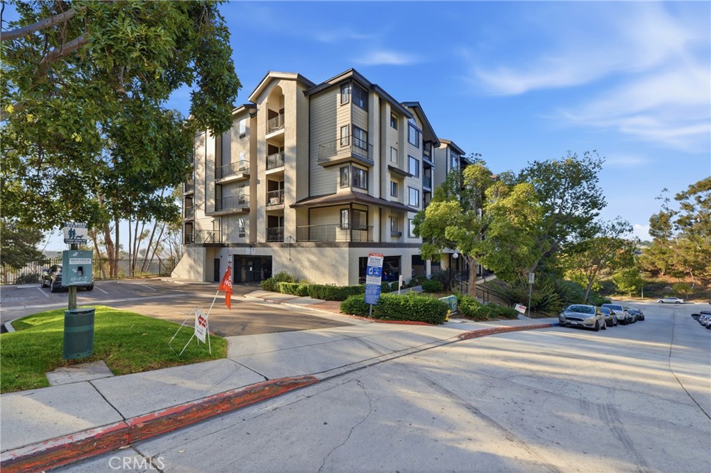 3980 Faircross Place