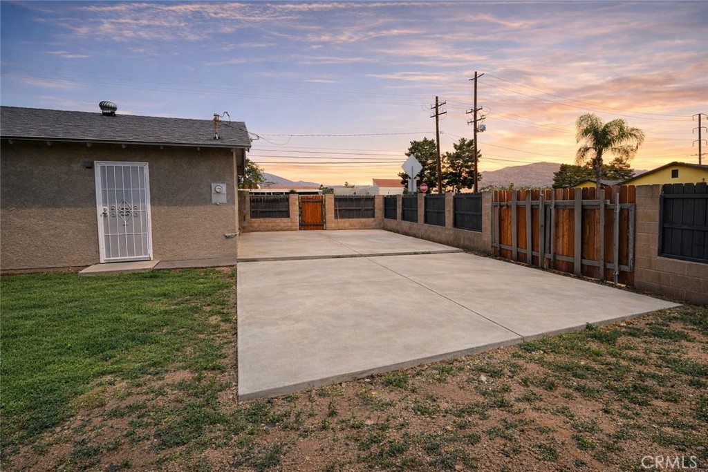 23891 Ironwood