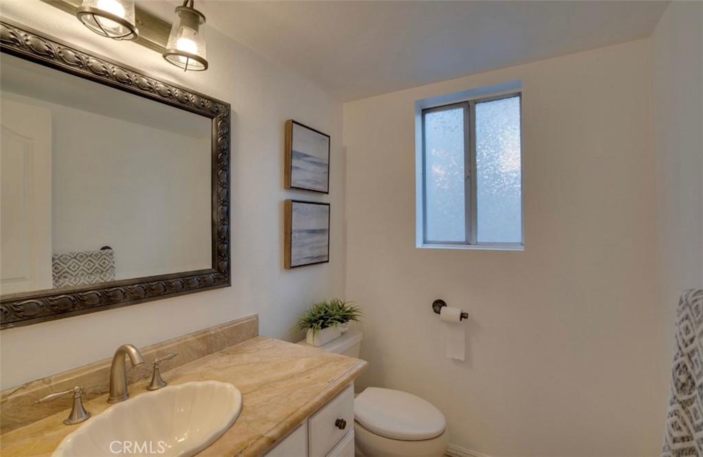 5548 El Palomino Drive