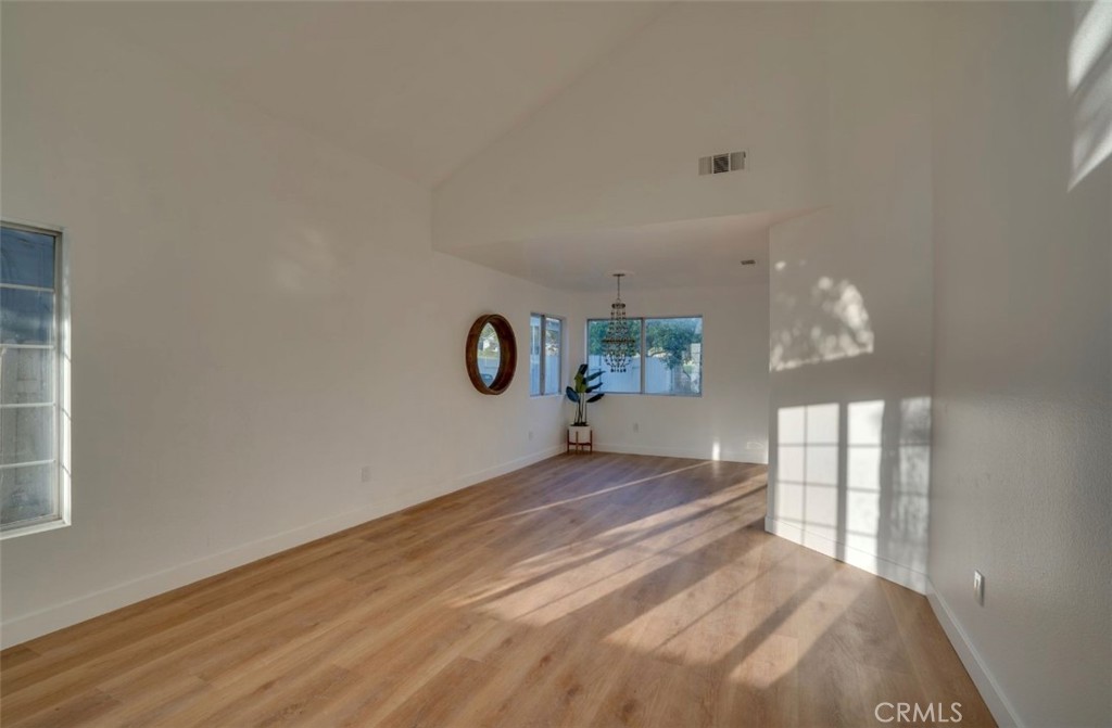 5548 El Palomino Drive