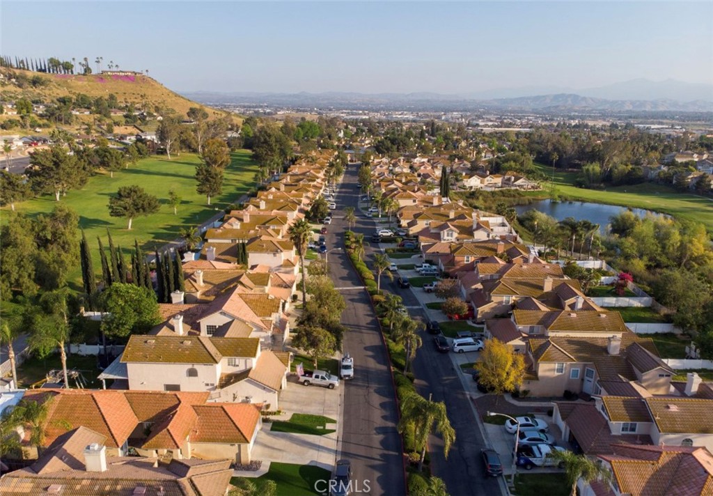 5548 El Palomino Drive