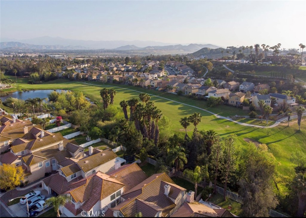 5548 El Palomino Drive