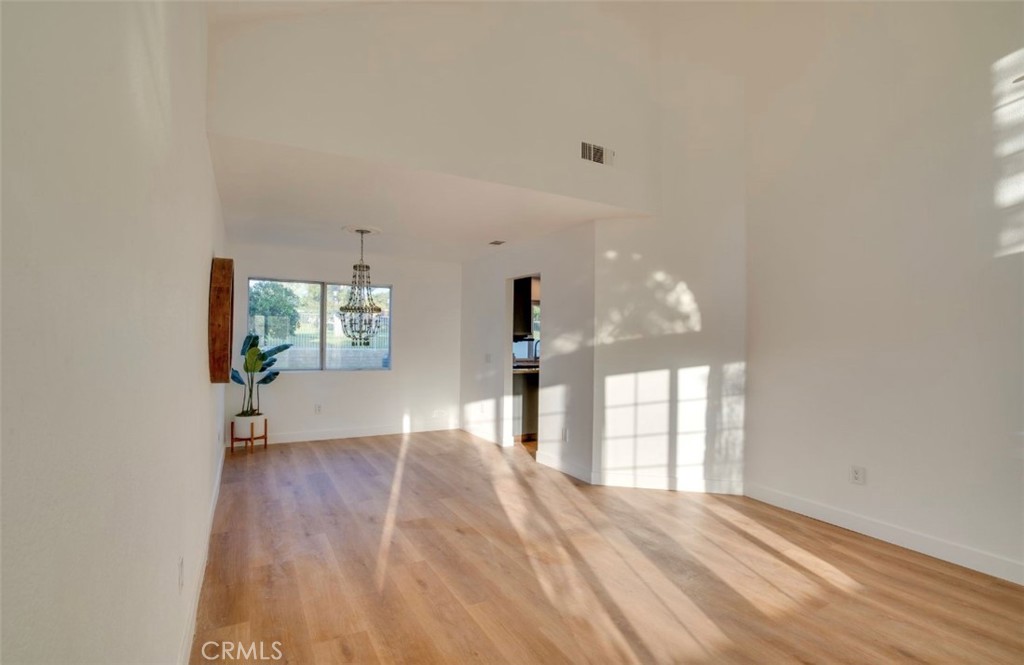 5548 El Palomino Drive