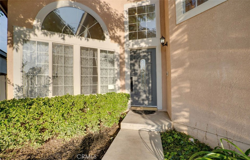 5548 El Palomino Drive