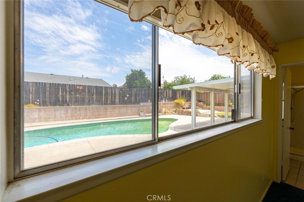 3065 Harrison Street