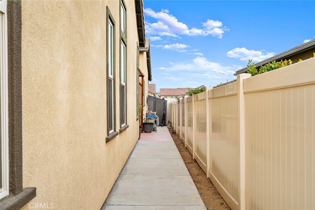 1723 Bowles Court