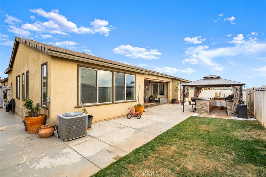 1723 Bowles Court