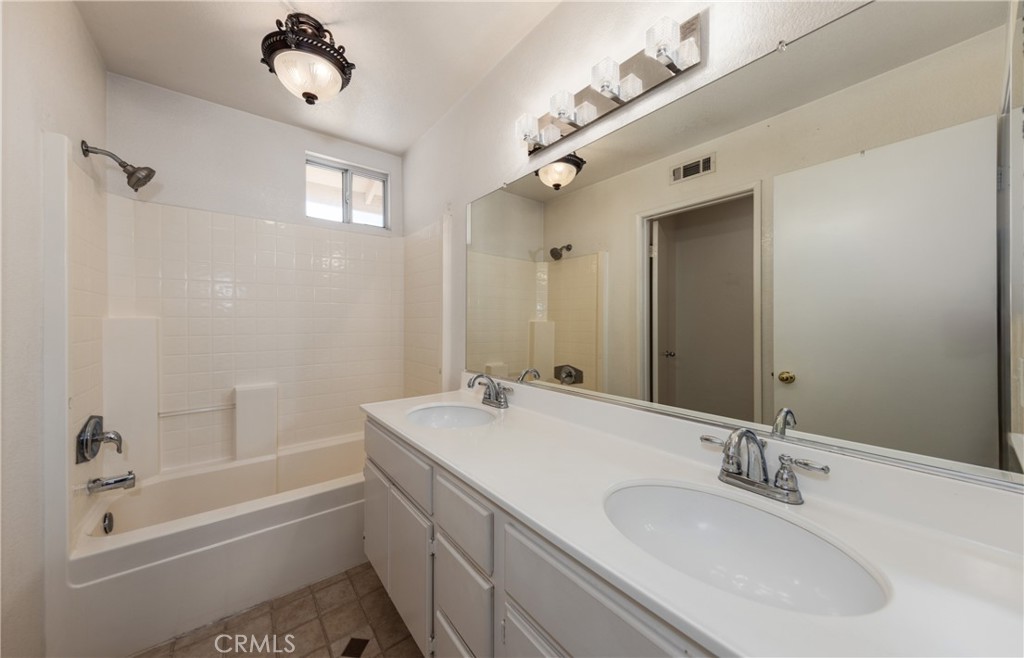 33586 Brushy Hollow Drive