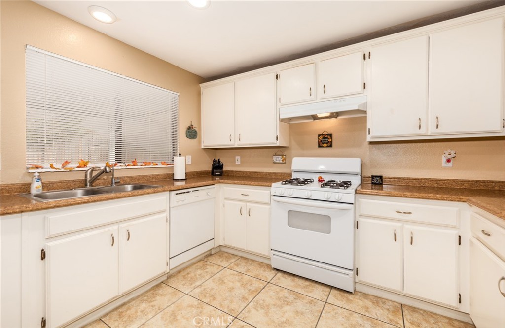 215 Yellowstone Court