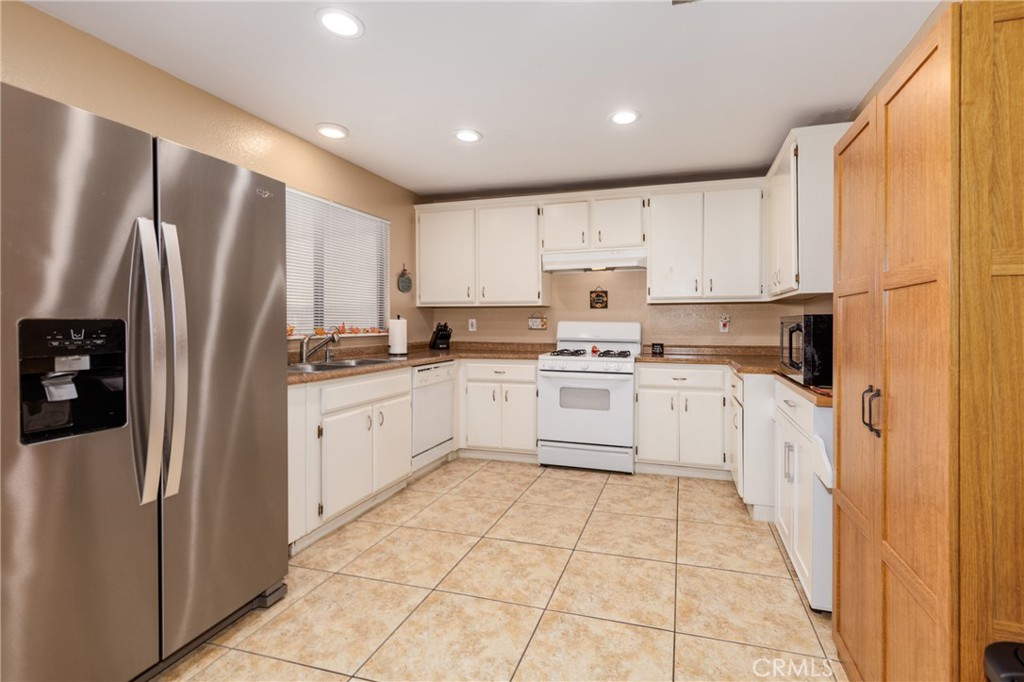 215 Yellowstone Court