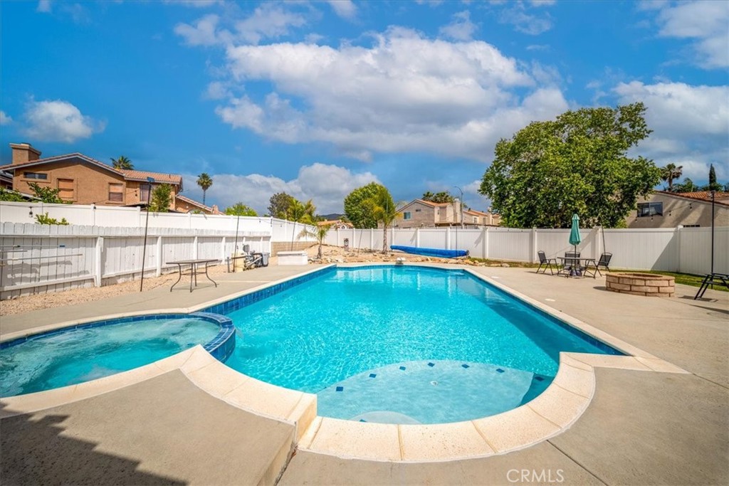 23574 Lake Valley Drive