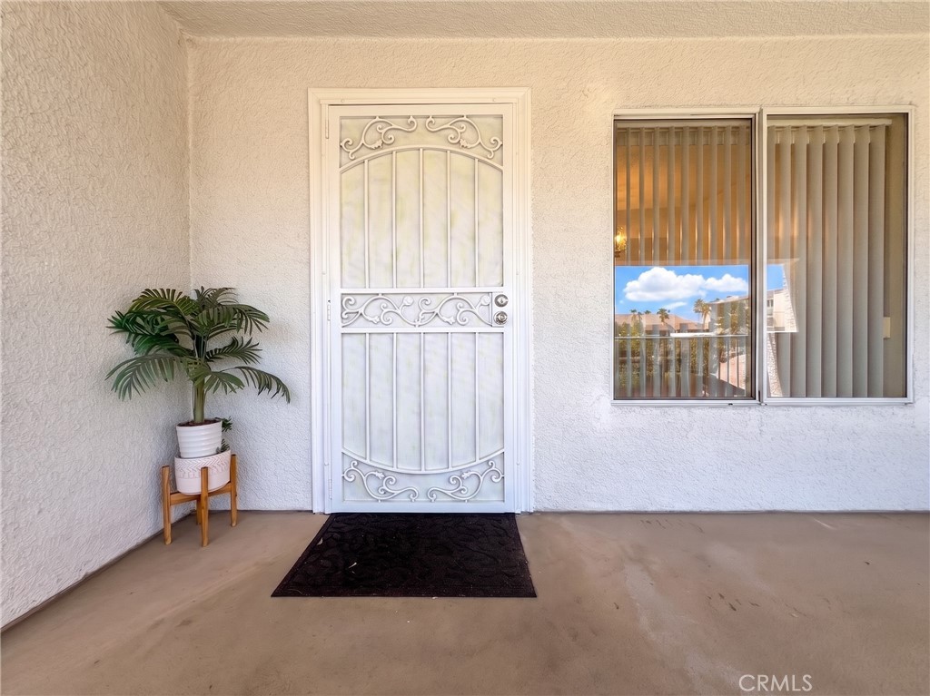 10282 Tujunga Canyon Boulevard 201