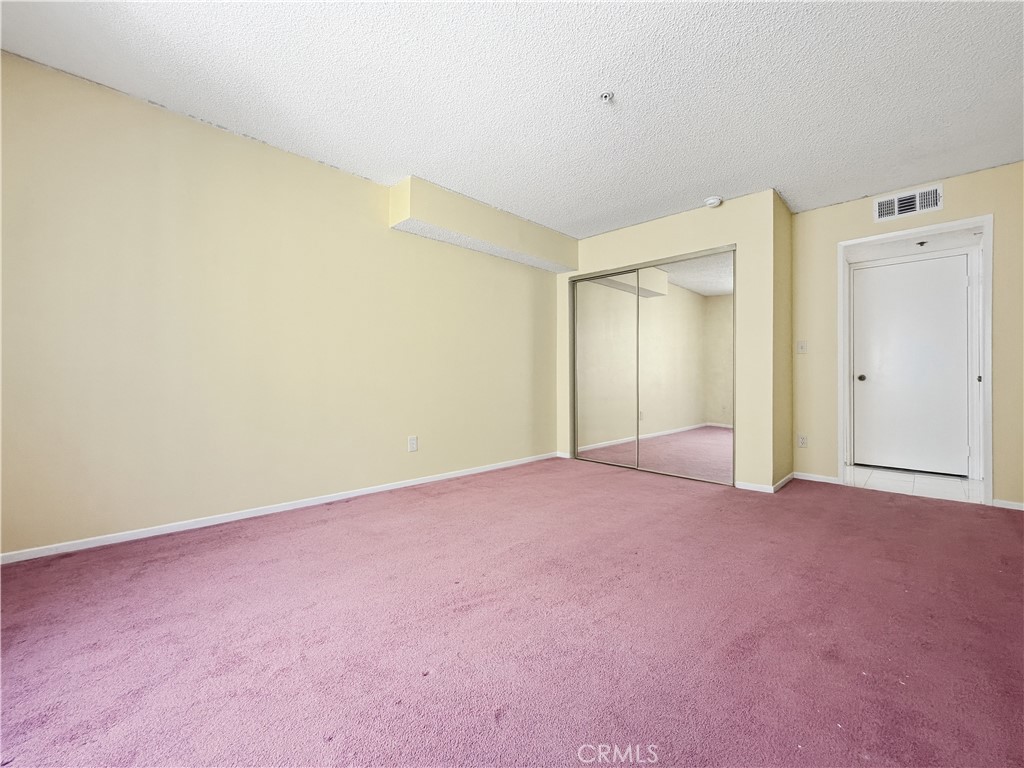 10282 Tujunga Canyon Boulevard 201