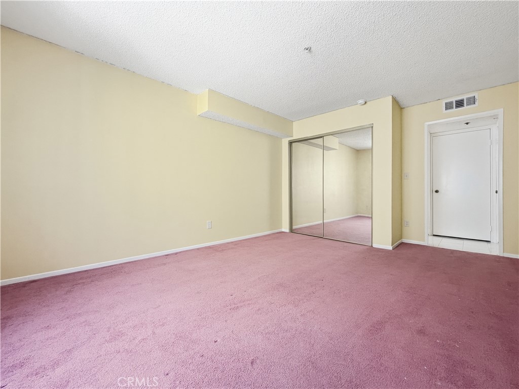 10282 Tujunga Canyon Boulevard 201