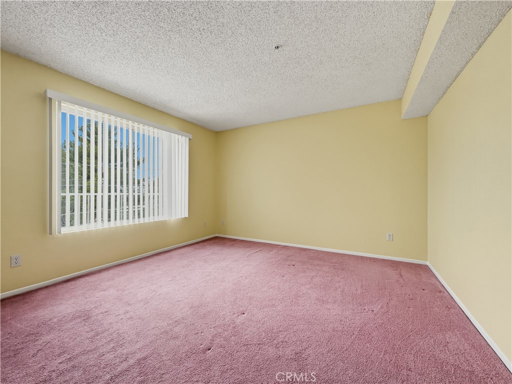 10282 Tujunga Canyon Boulevard 201