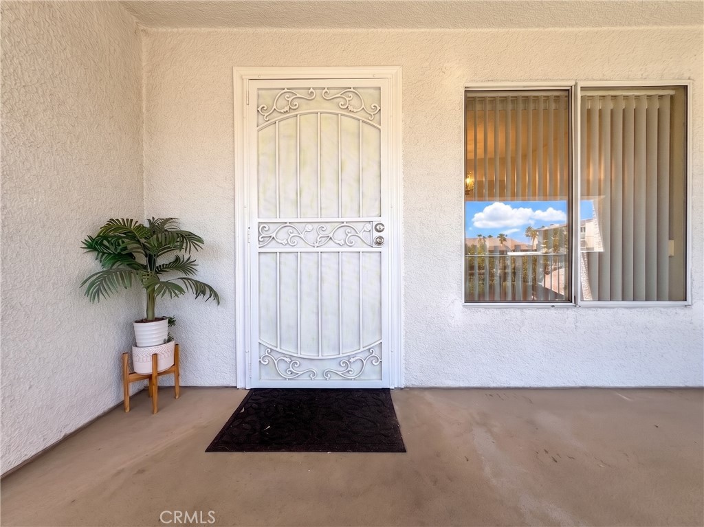 10282 Tujunga Canyon Boulevard 201
